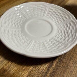 Wedgwood  6" Saucer (Only) for Teacup Willow Weave Cream 💚